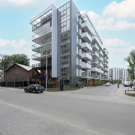 Elegant With Parking On Kepa Mieszczanska By Renters Prestige *