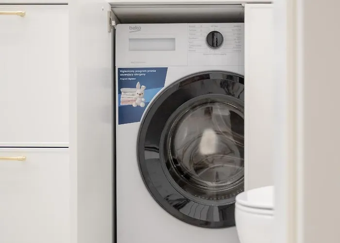 Elegant With Parking On Kepa Mieszczanska By Renters Prestige Apartment Wroclaw