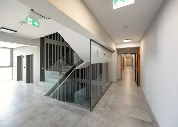 Elegant With Parking On Kepa Mieszczanska By Renters Prestige *