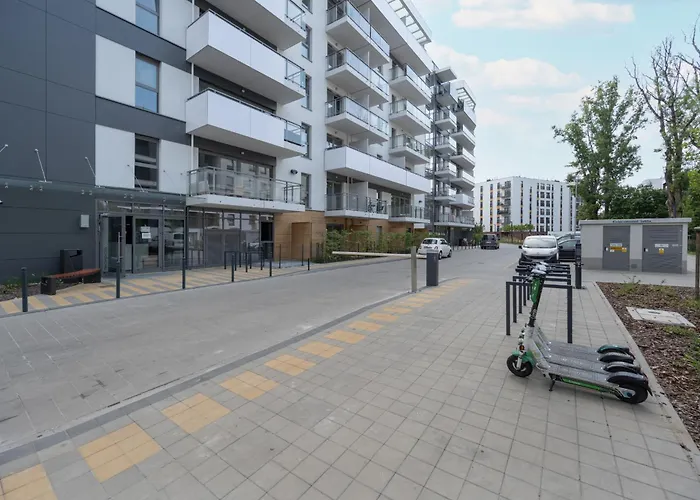 Elegant With Parking On Kepa Mieszczanska By Renters Prestige Apartment